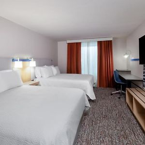 Standard Room Two Queen Beds